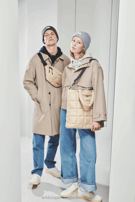 Schwarz gepolsterter Shopper ARKK Copenhagen 200F270